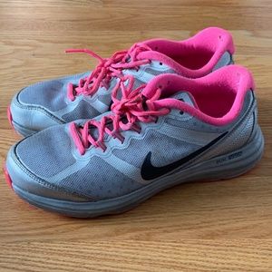 Nike H2O Repel Dual Fusion Running Shoes (Youth 6.5/Women's 8)